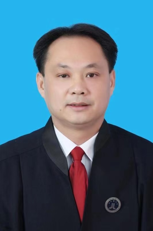 雷振宁